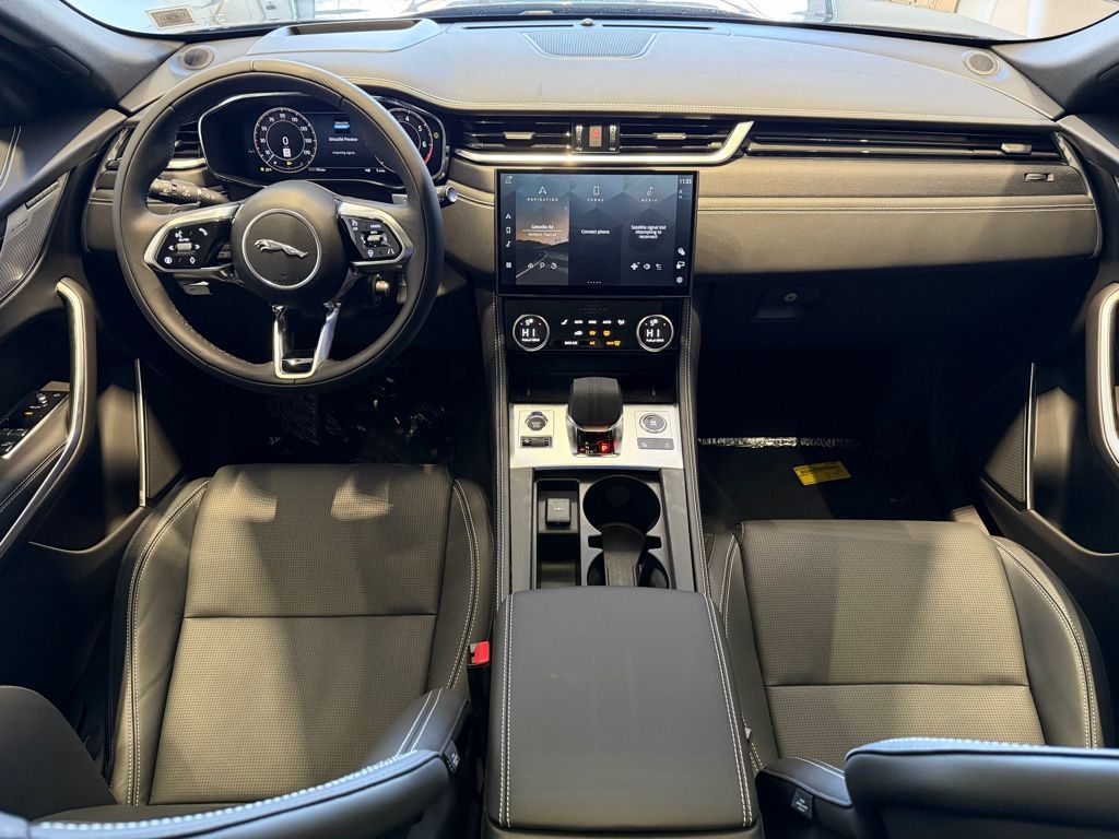 2026 Jaguar F-Pace R-Dynamic S - Photo 15