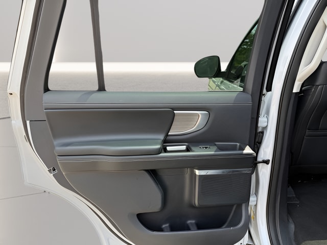 2025 Ford Expedition Platinum - Photo 26