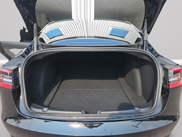 2023 Tesla Model 3 Base - Photo 17