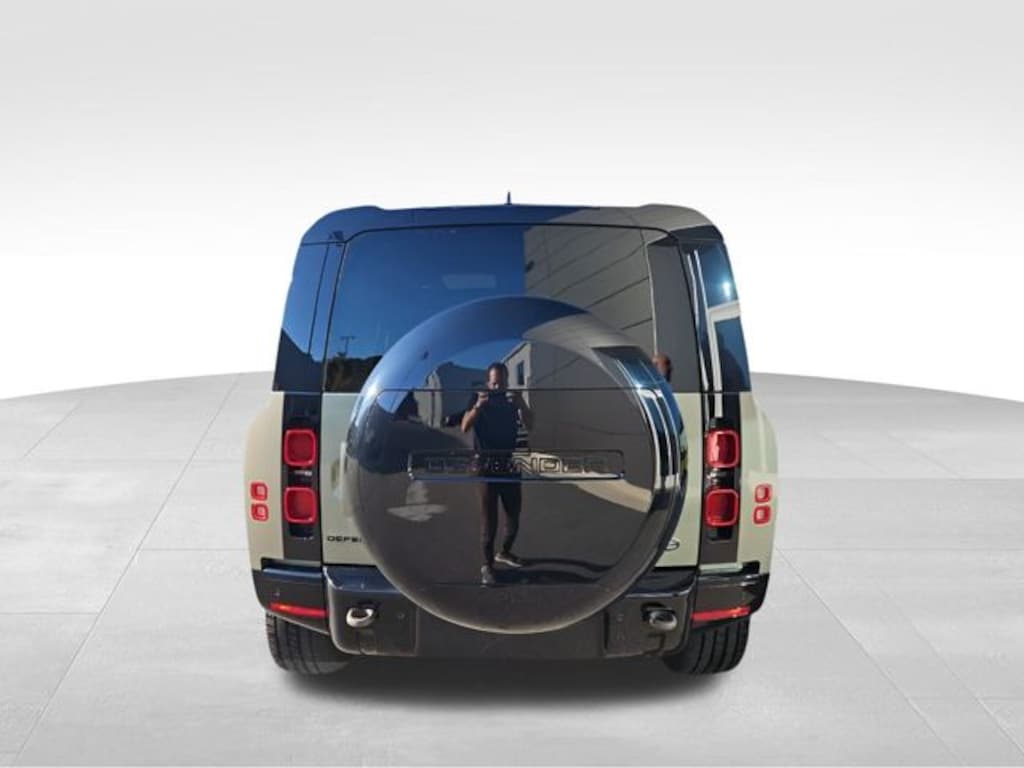 Certified 2023 Land Rover Defender 110 X-Dynamic SE SUV