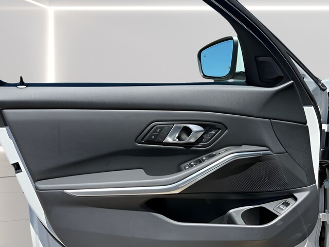 2026 BMW 3 Series 330i - Photo 11
