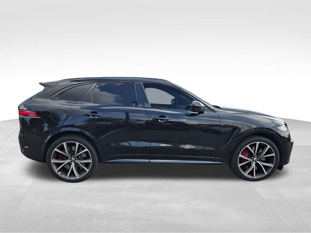2024 Jaguar F-PACE SVR - Photo 6