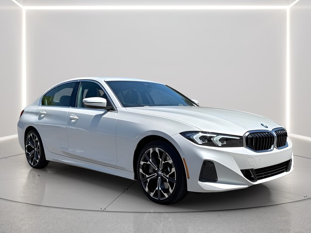 2026 BMW 3 Series 330i - Photo 7