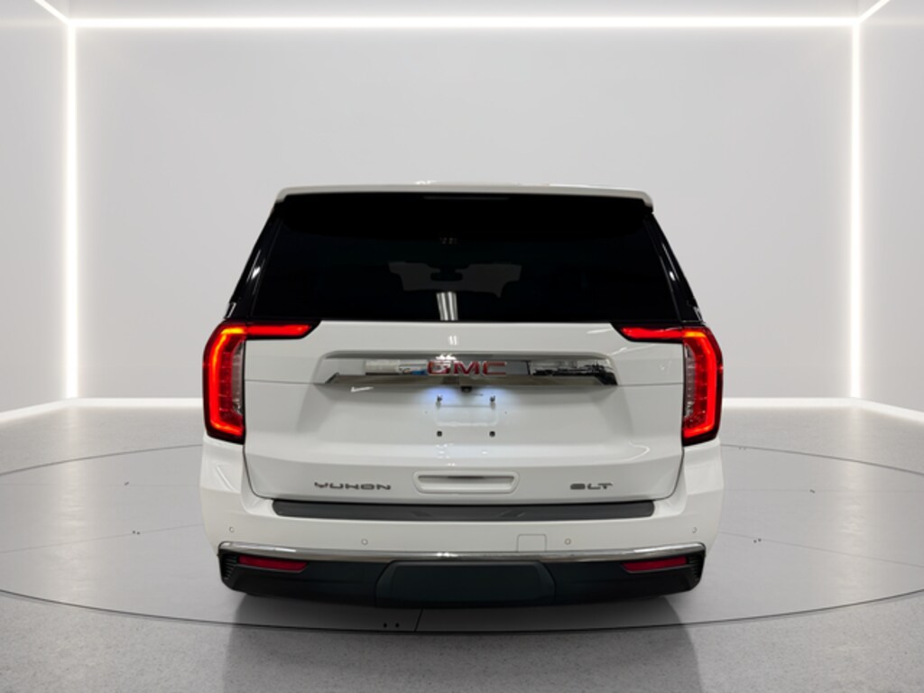 Used 2022 GMC Yukon SLT SUV