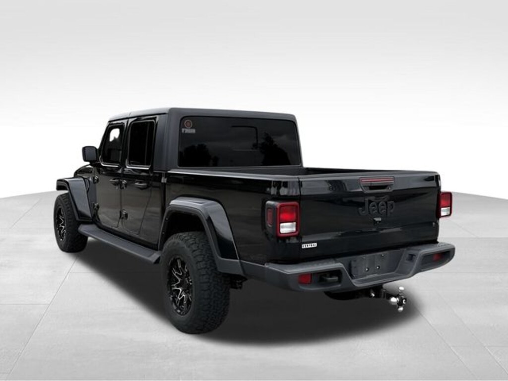 Used 2021 Jeep Gladiator Sport Truck