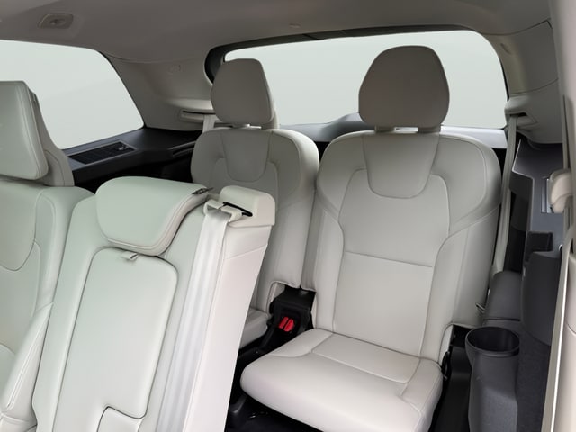 2023 Volvo XC90 Core - Photo 30