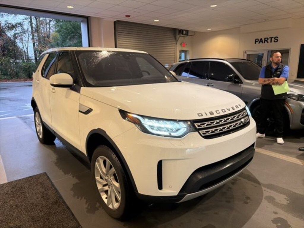 Used 2018 Land Rover Discovery HSE SUV