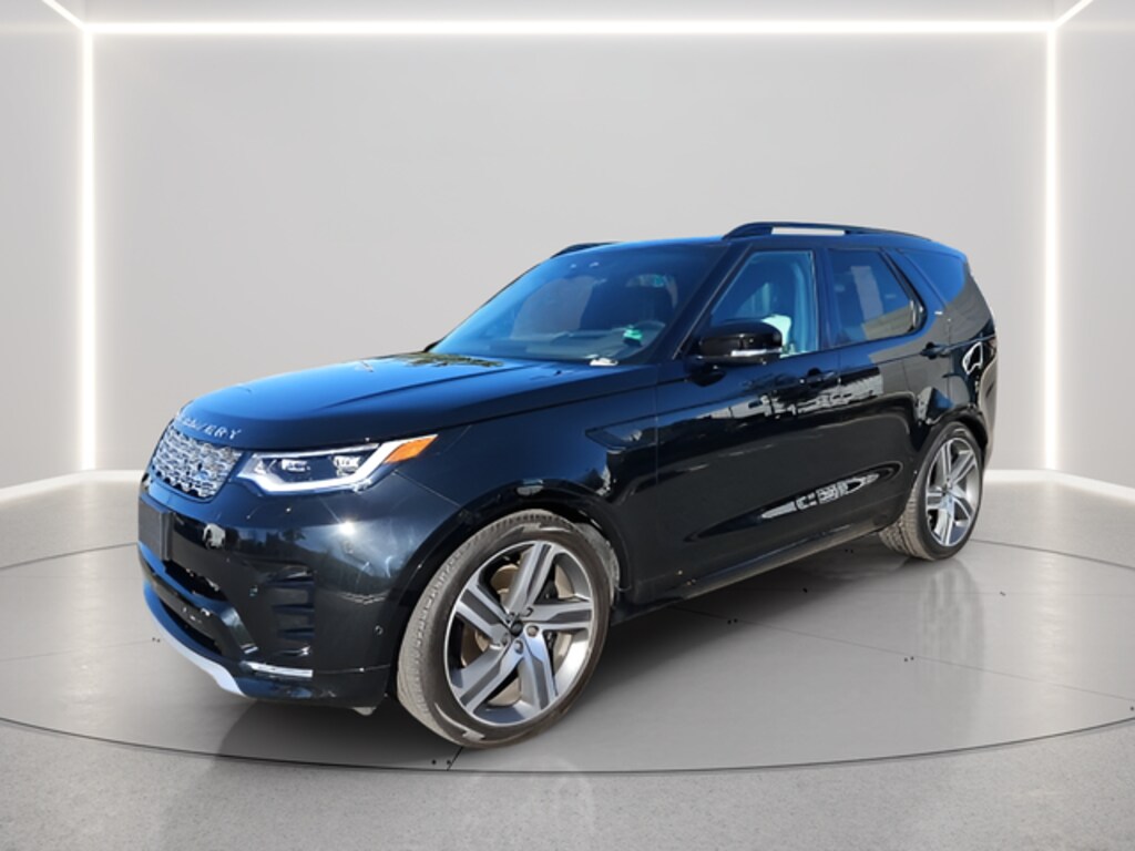 Certified 2023 Land Rover Discovery Metropolitan Edition SUV