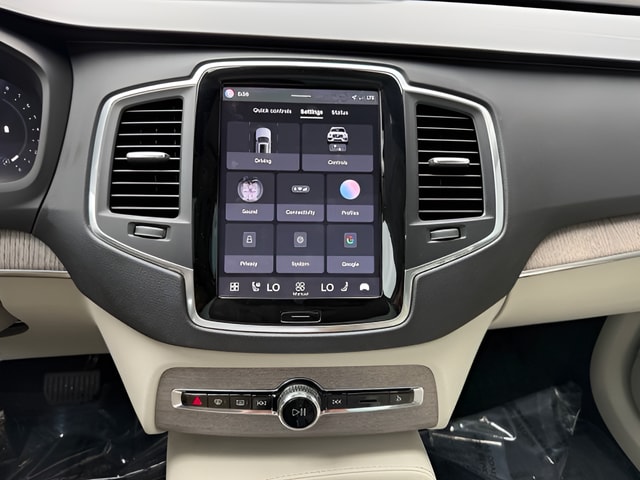 2023 Volvo XC90 Core - Photo 22