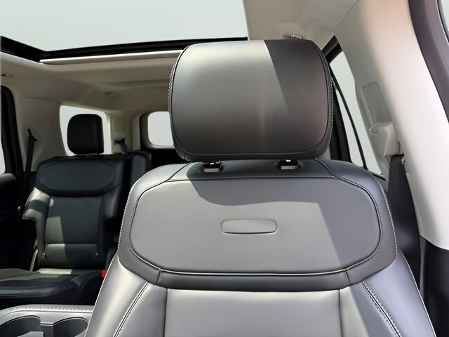 2025 Ford Expedition Platinum - Photo 17