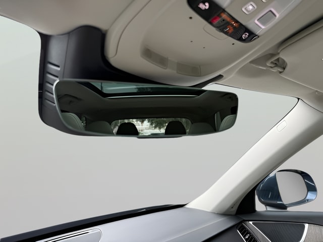2023 Volvo XC90 Core - Photo 24