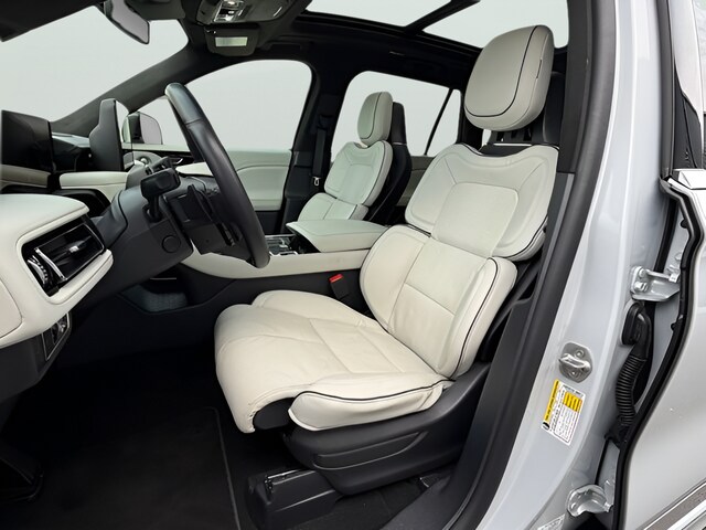 2025 Lincoln Aviator Black Label - Photo 14