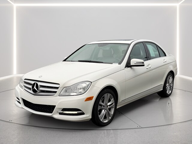 2012 Mercedes-Benz C-Class's photo