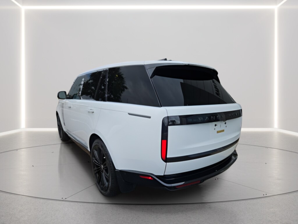 Certified 2025 Land Rover Range Rover SE SUV