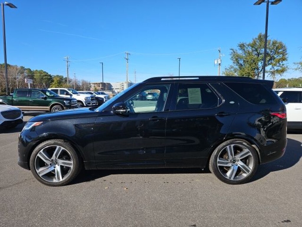 Certified 2023 Land Rover Discovery Metropolitan Edition SUV
