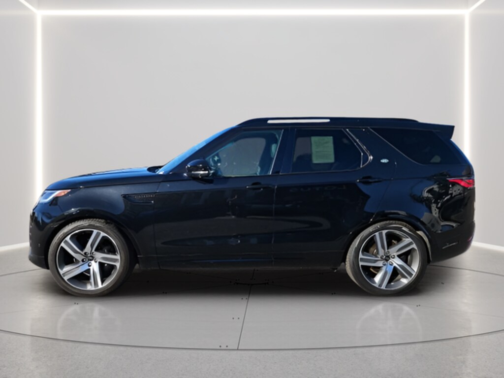 Certified 2023 Land Rover Discovery Metropolitan Edition SUV