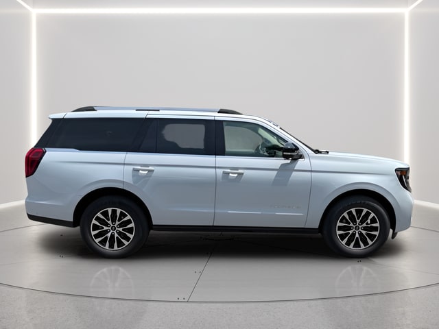 2025 Ford Expedition Platinum - Photo 6
