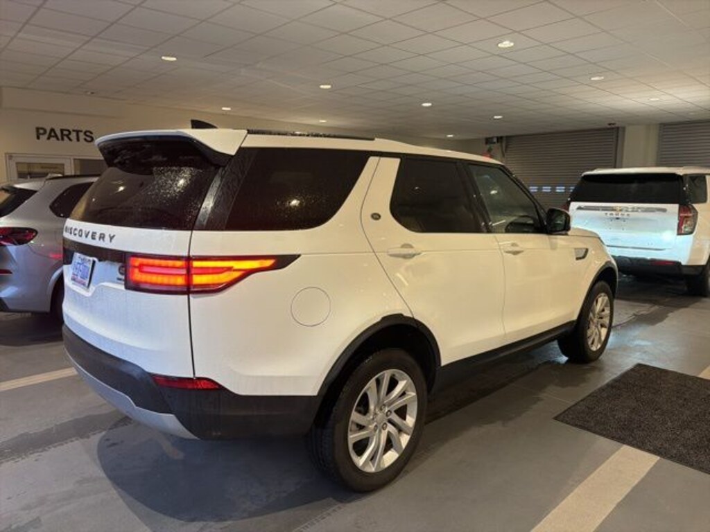 Used 2018 Land Rover Discovery HSE SUV