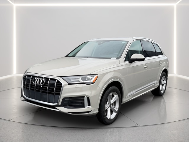 2023 Audi Q7 45 Premium quattro Tiptronic's photo