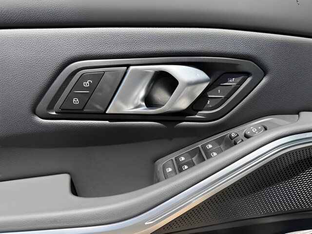 2026 BMW 3 Series 330i - Photo 12