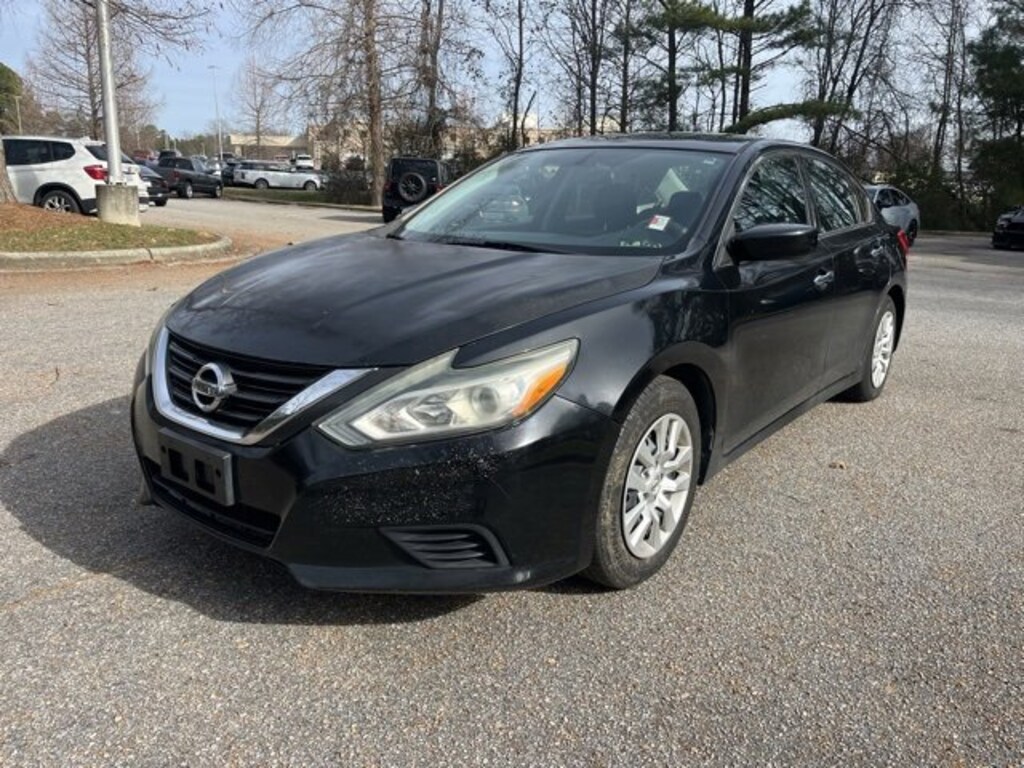 Used 2016 Nissan Altima 2.5 S Sedan