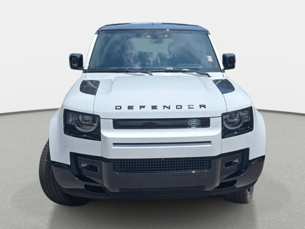 Used 2025 Land Rover Defender 110 V8 SUV