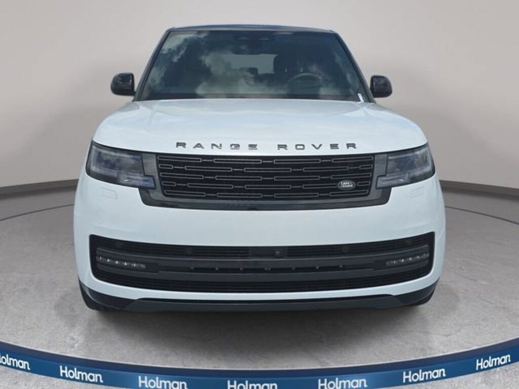 Used 2025 Land Rover Range Rover P400 SE SUV