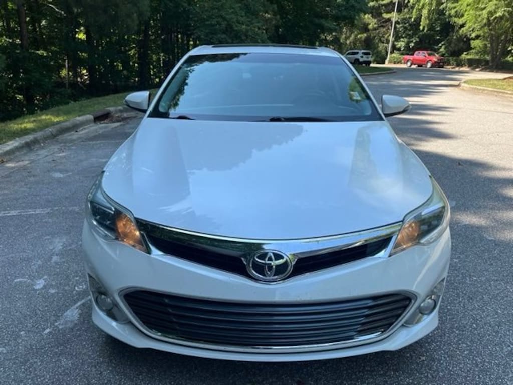 Used 2013 Toyota Avalon XLE Touring Sedan