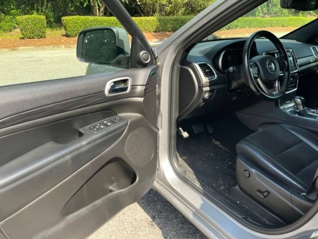 Used 2020 Jeep Grand Cherokee Altitude SUV