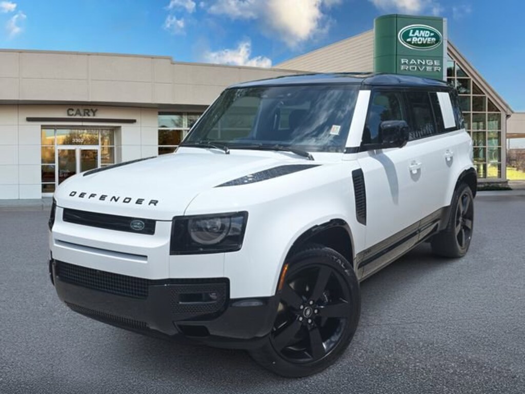 Used 2025 Land Rover Defender 110 V8 SUV