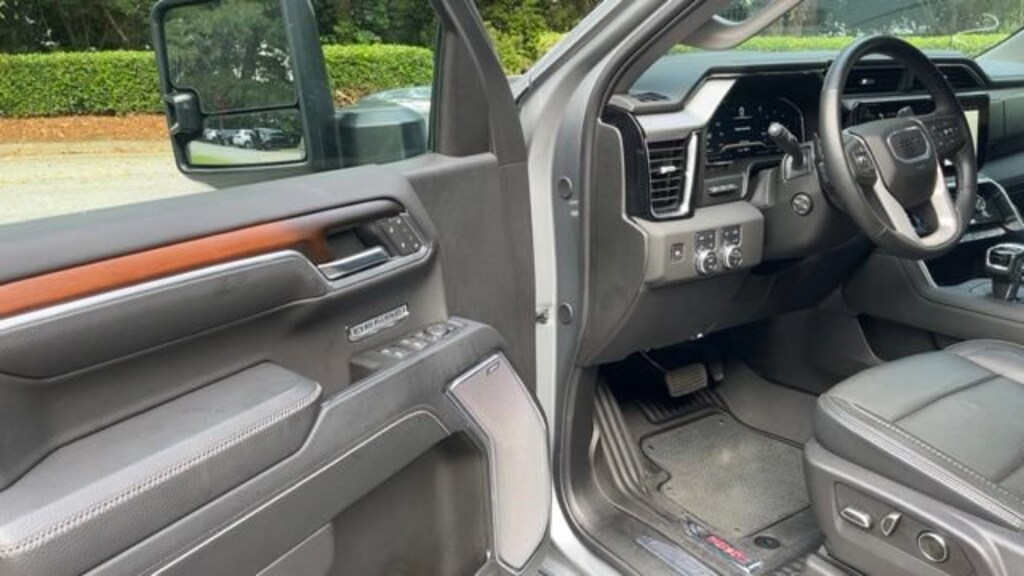 Used 2025 GMC Sierra 1500 Denali Truck Crew Cab