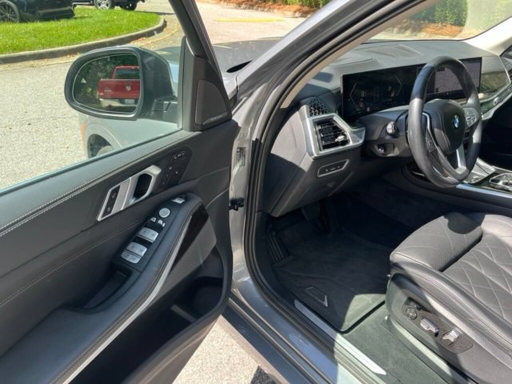Used 2025 BMW X7 xDrive40i SUV