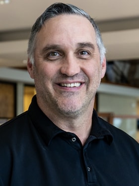 Staff member Ian Hunter from ID_2c9587f7d6e8