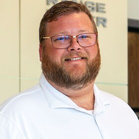 Staff member Peter Nash from ID_ed4c3fed2942