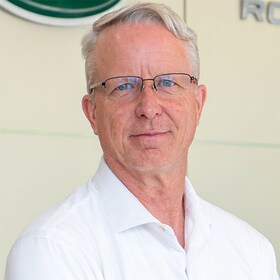 Staff member Peter Lindsay from ID_2c9587f7d6e8