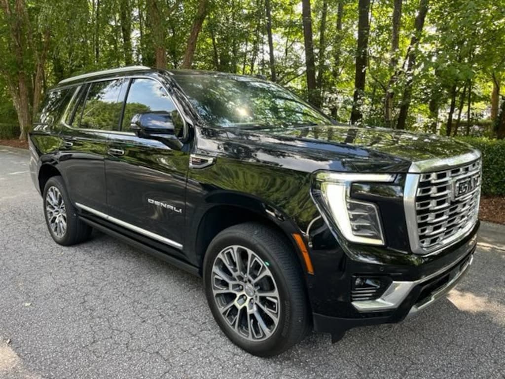 Used 2025 GMC Yukon Denali SUV