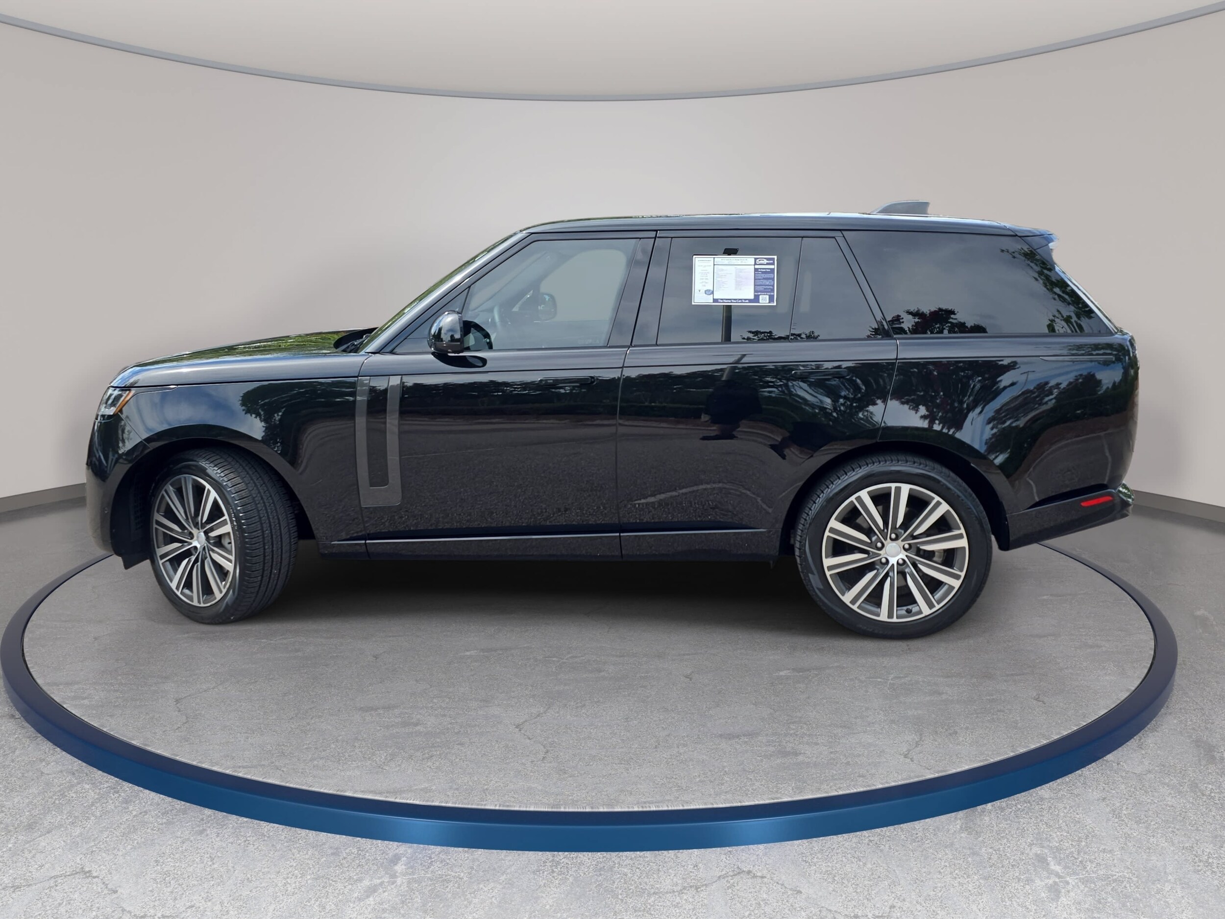 2023 Land Rover Range Rover SE - Photo 8