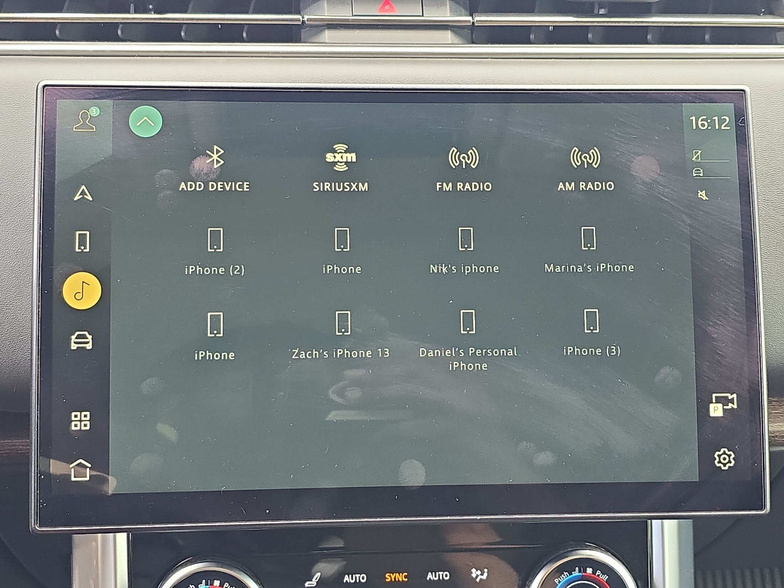 2023 Land Rover Range Rover SE - Photo 23