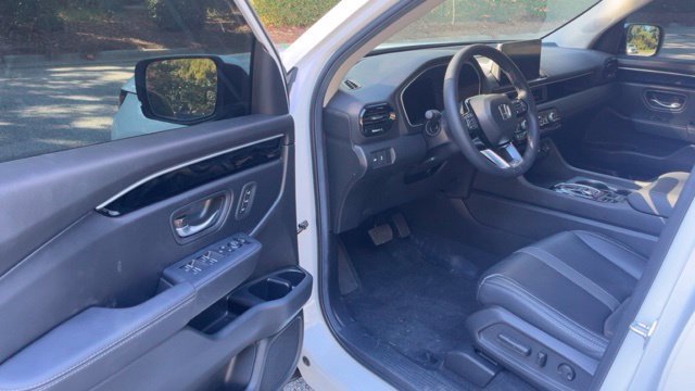 Used 2025 Honda Pilot EX-L SUV
