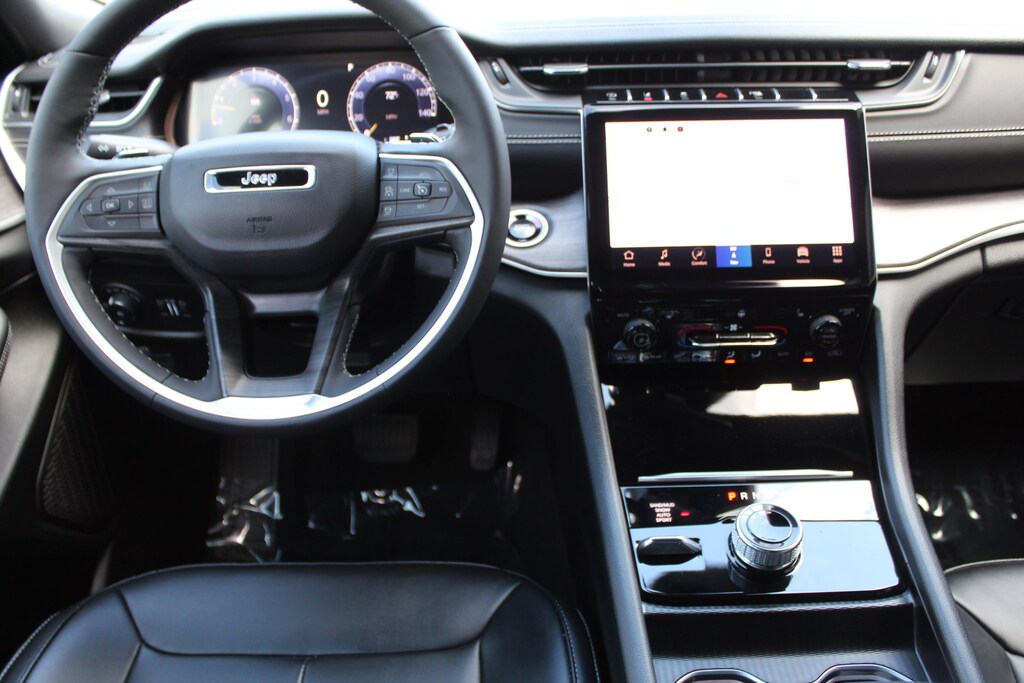 Used 2025 Jeep Grand Cherokee L Limited SUV