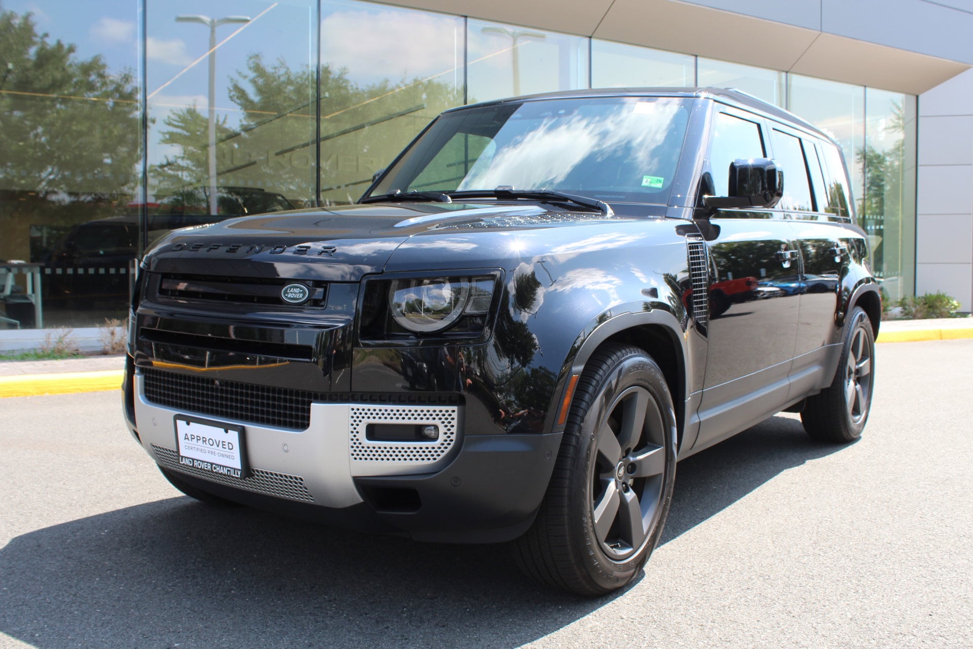 2025 Land Rover Defender