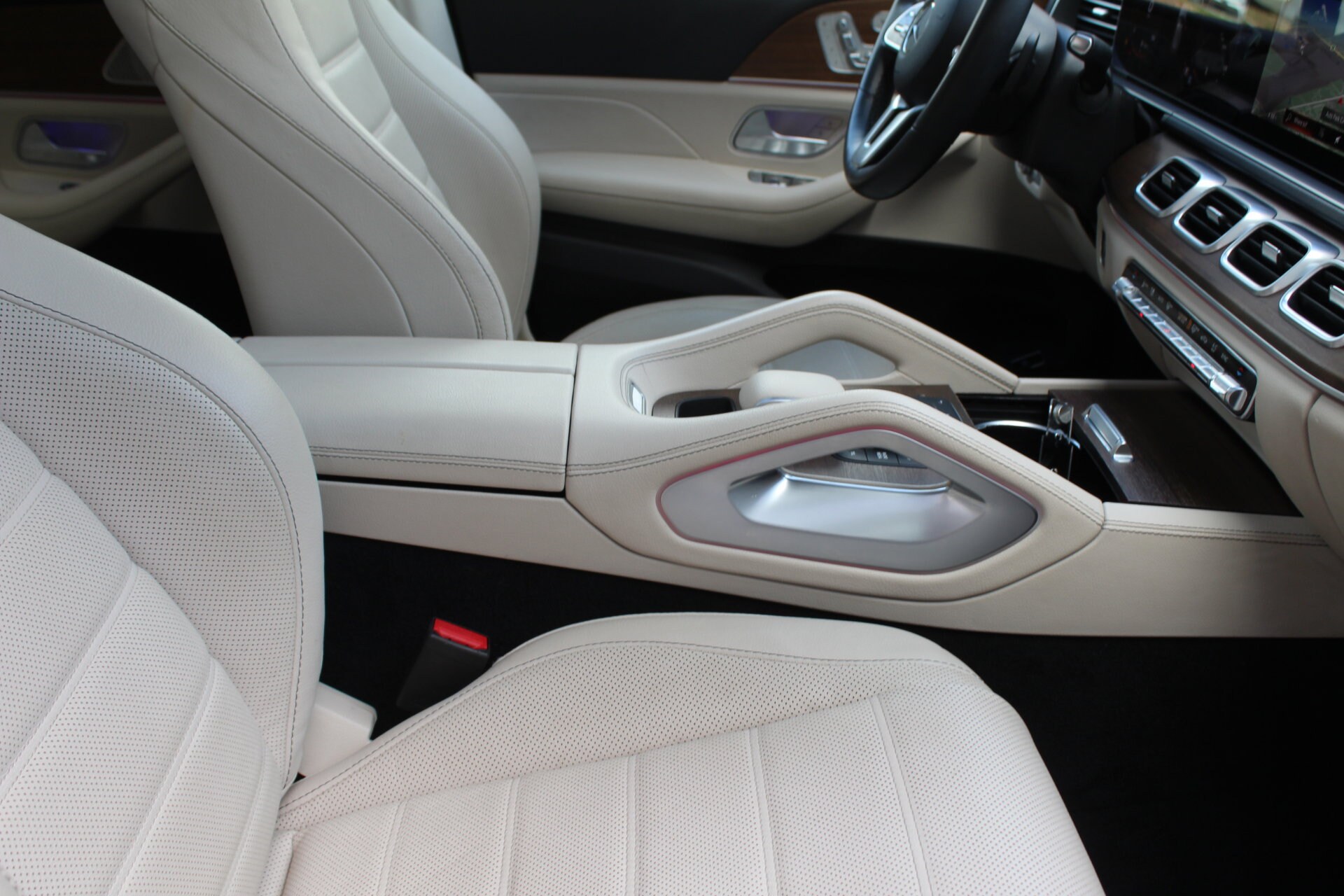 2022 Mercedes Benz GLE 350 4MATIC photo 3