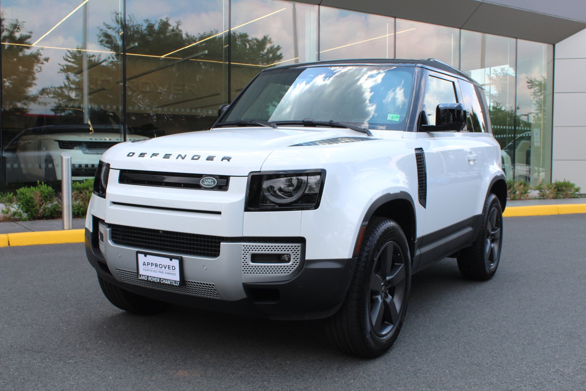 2025 Land Rover Defender