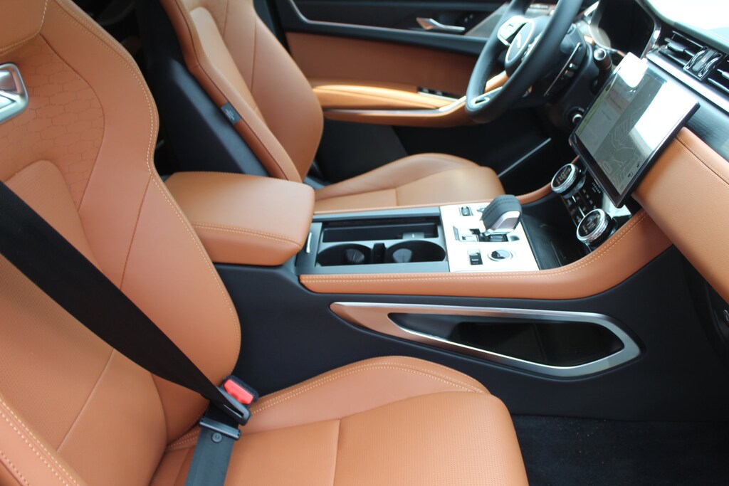 New 2026 Jaguar F-PACE P250 R-Dynamic S SUV