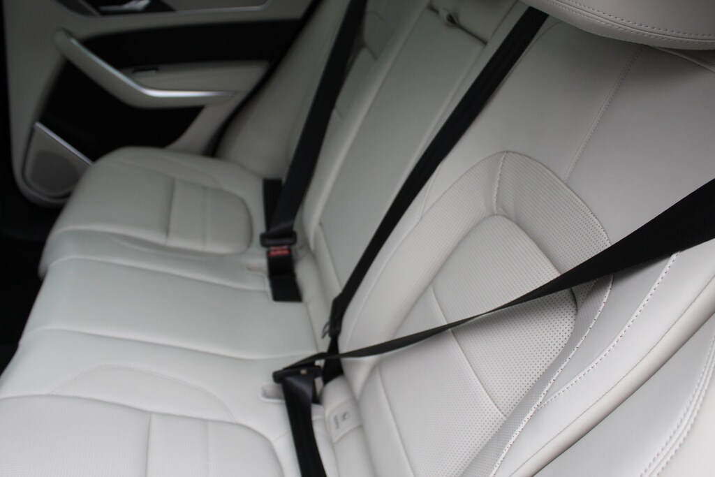 New 2026 Jaguar F-PACE P250 R-Dynamic S SUV