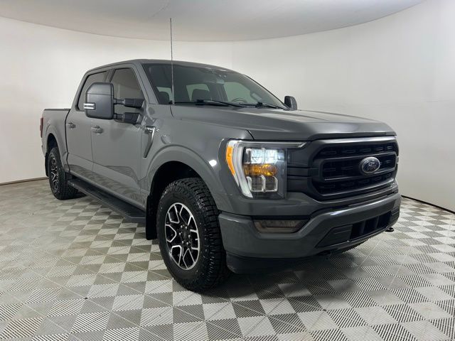 2021 Ford F-150 XLT 4x4 SuperCrew 145 in's photo