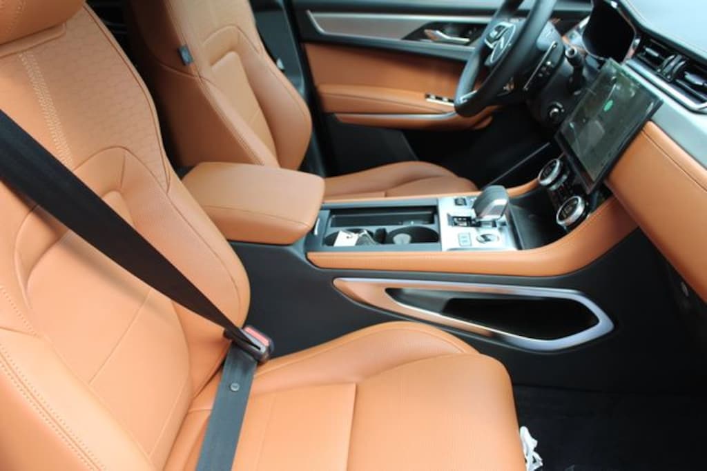 New 2026 Jaguar F-PACE P250 R-Dynamic S SUV