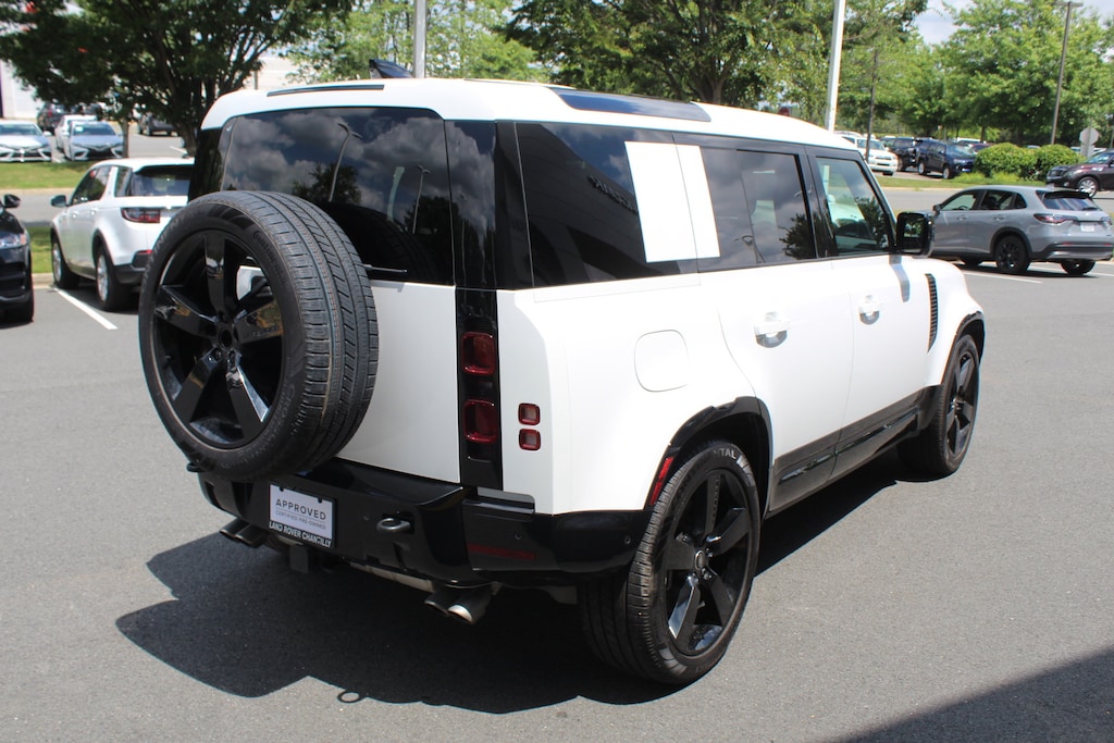 Certified 2025 Land Rover Defender 110 X-Dynamic SE SUV