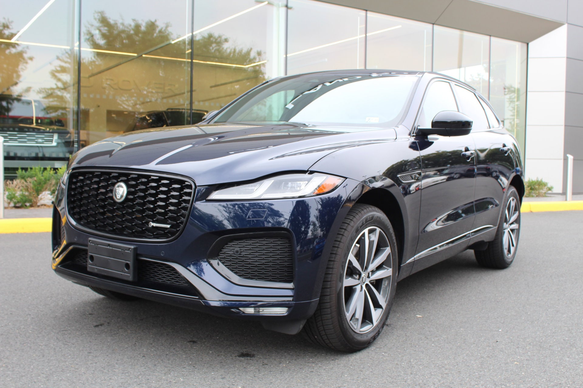 2025 Jaguar F-PACE SUV 