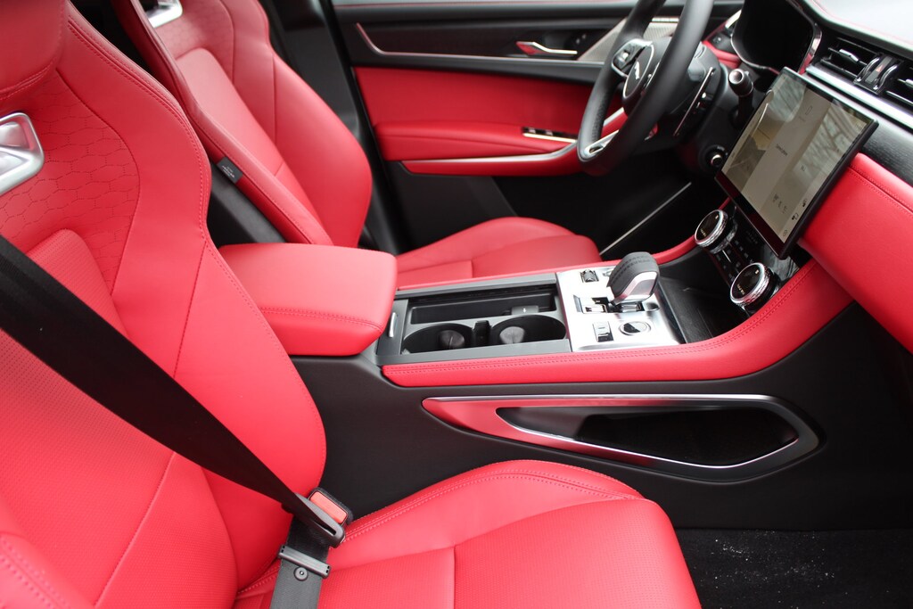 New 2026 Jaguar F-PACE P250 R-Dynamic S SUV